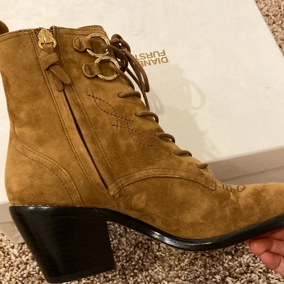 NIB Diane Von Furstenberg Dakota lace-up Suede leather western boots - Picture 7 of 8